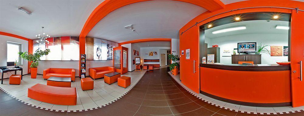 Orange Hotel Und Apartments Ной-Ульм Екстер'єр фото